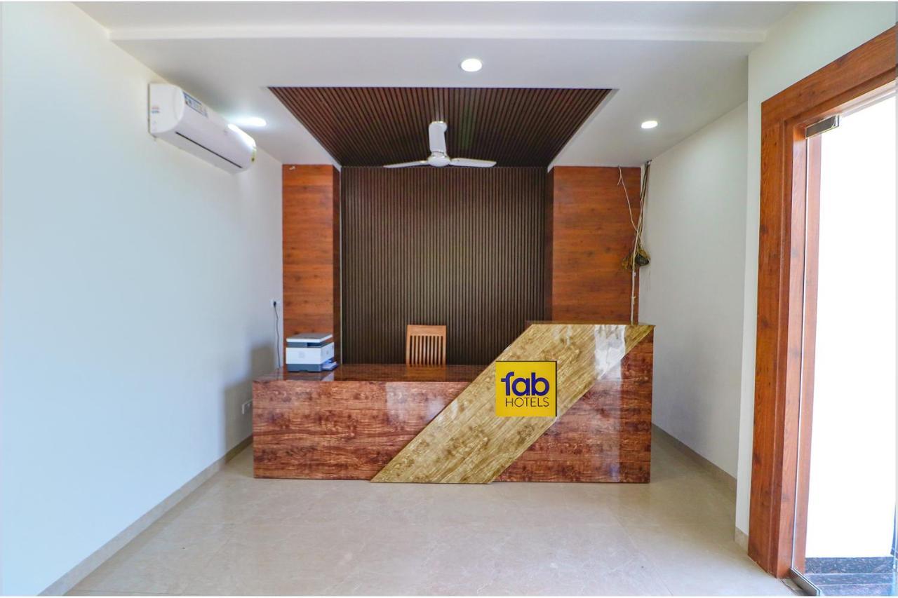 Fabexpress The Regalia Inn Lucknow Exterior foto